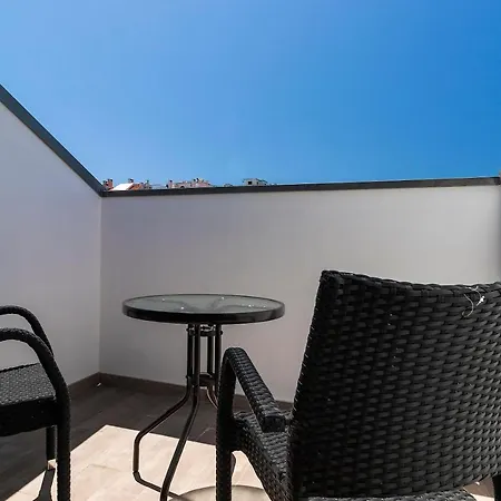 Apartment Lusitano Floor Lisbon