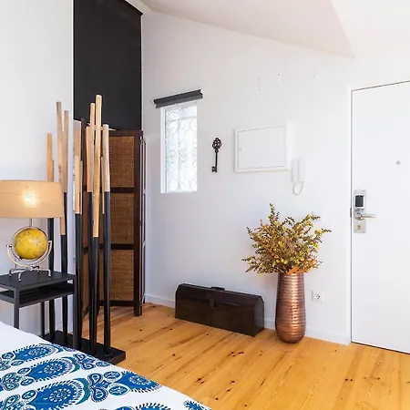 Lusitano Floor Apartment *